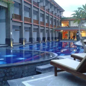 Grand Sinar Indah *** Legian